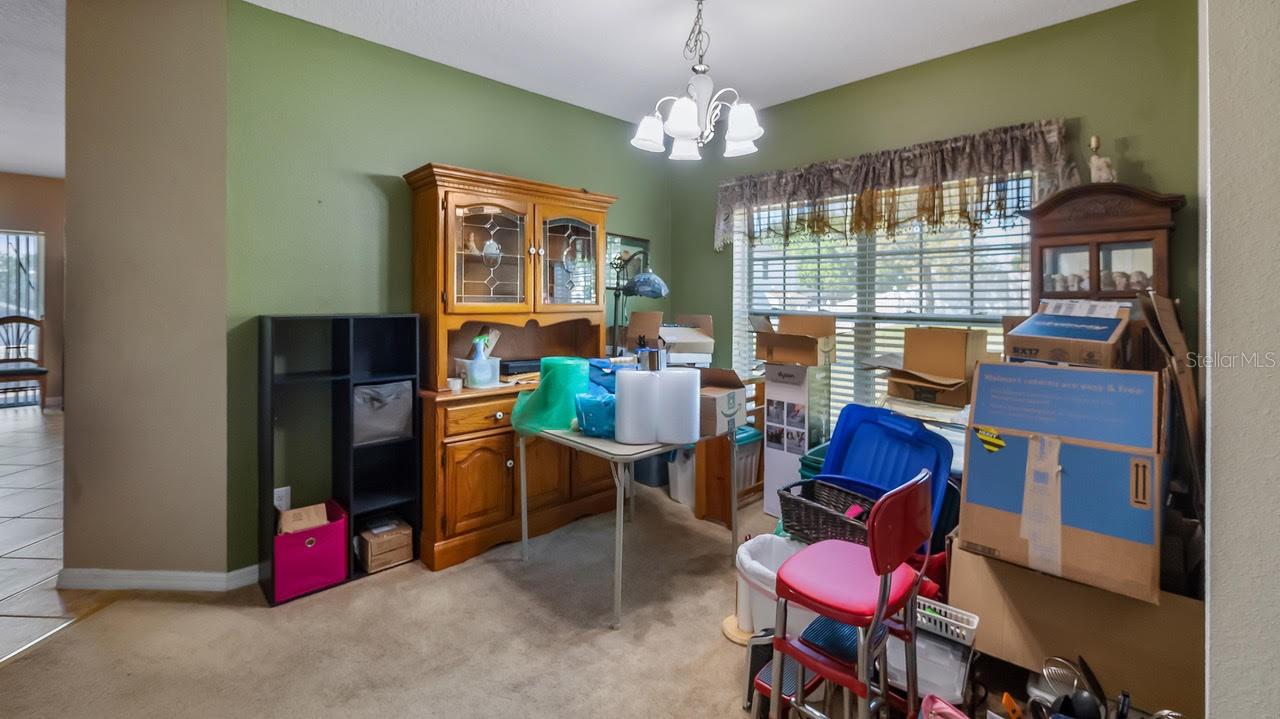 GROVELAND LAGO KATRINA - Residential