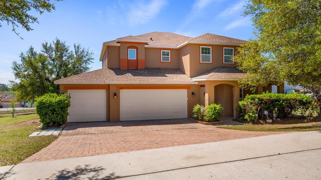 GROVELAND LAGO KATRINA - Residential