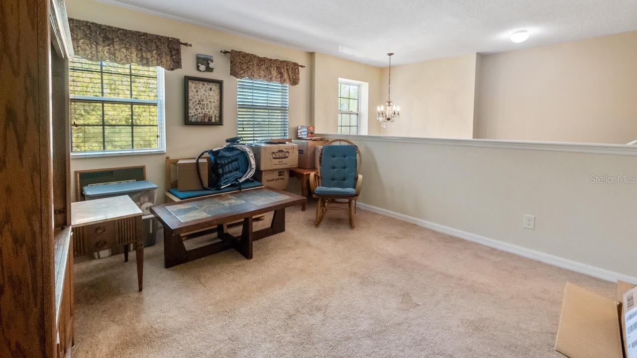 GROVELAND LAGO KATRINA - Residential