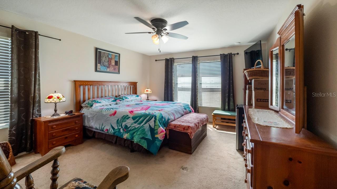 GROVELAND LAGO KATRINA - Residential