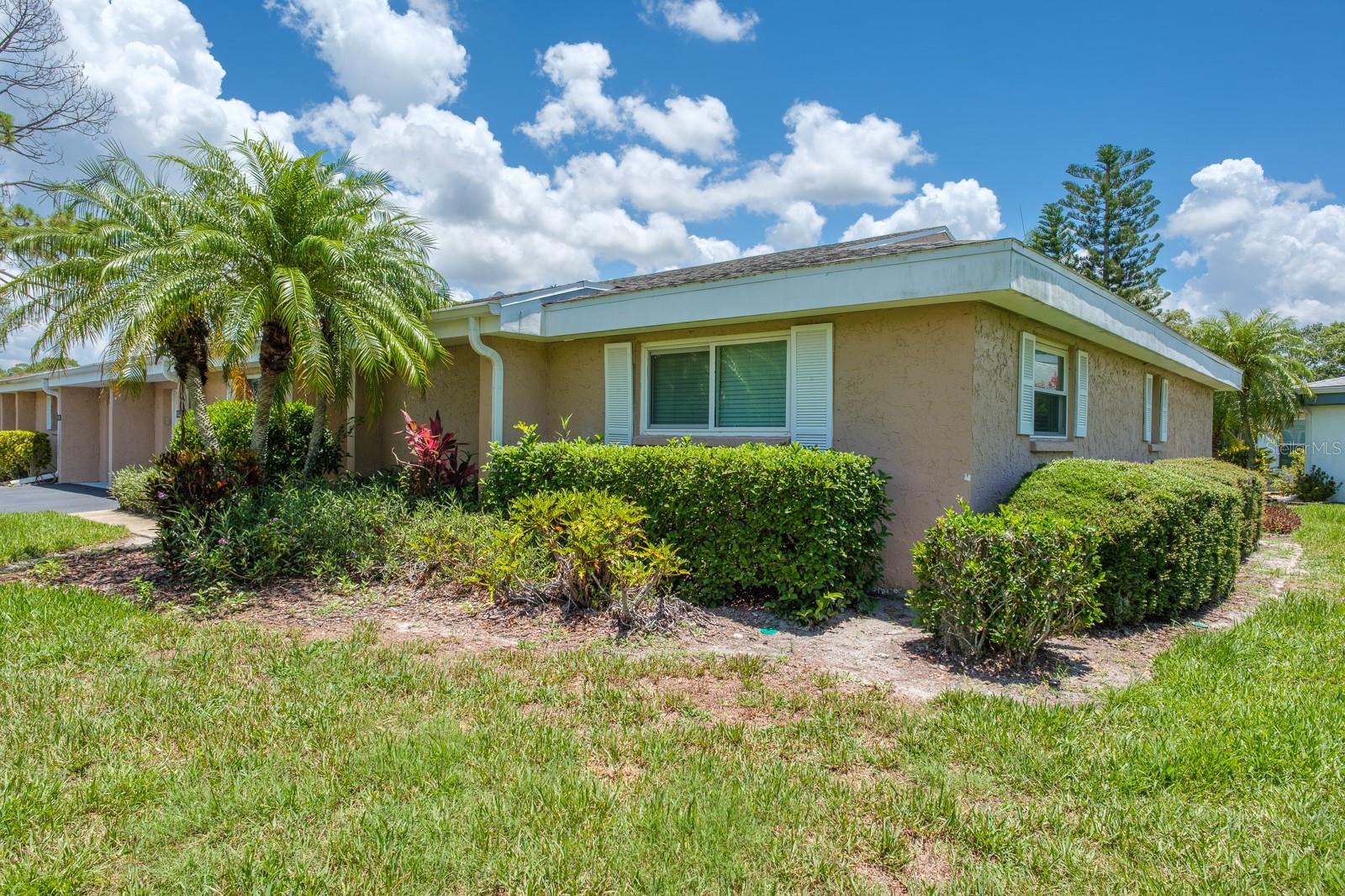 1510 PALMER COURT