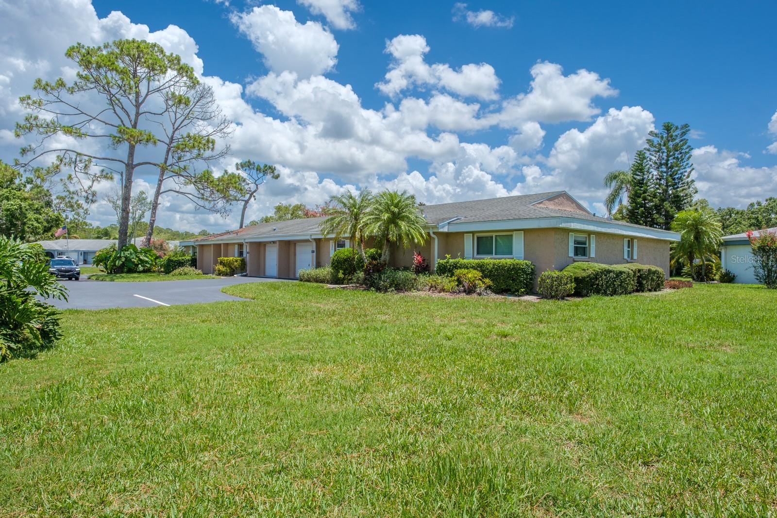 1510 PALMER COURT