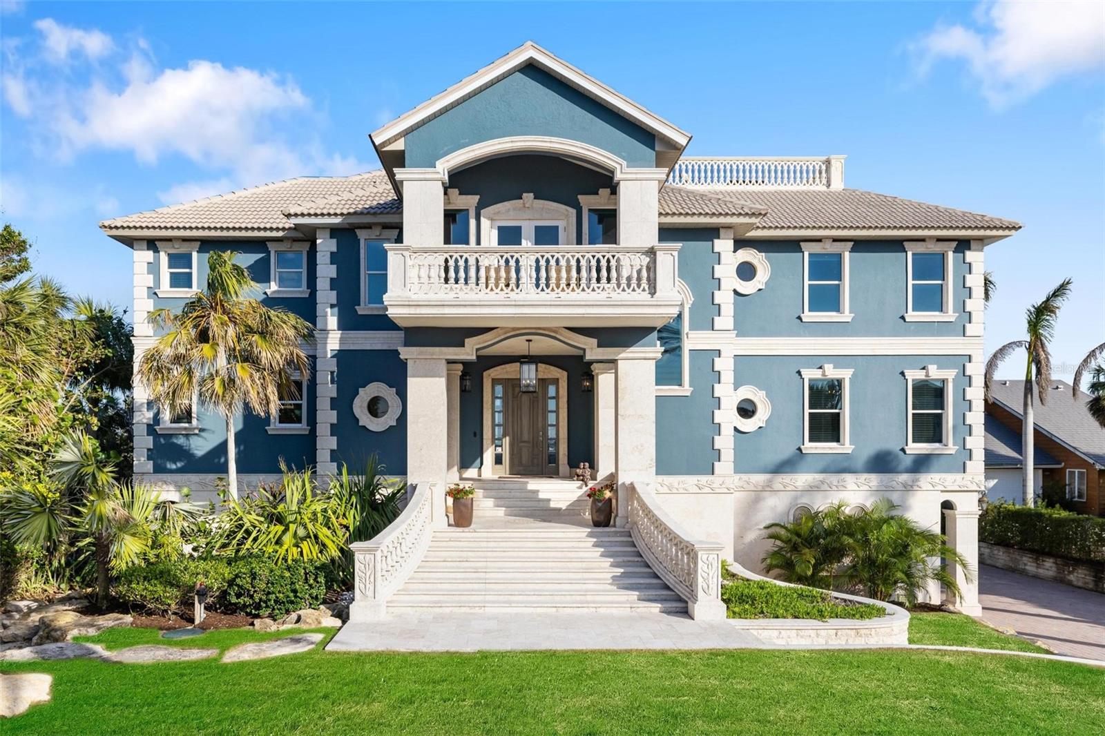 144 N CASEY KEY ROAD