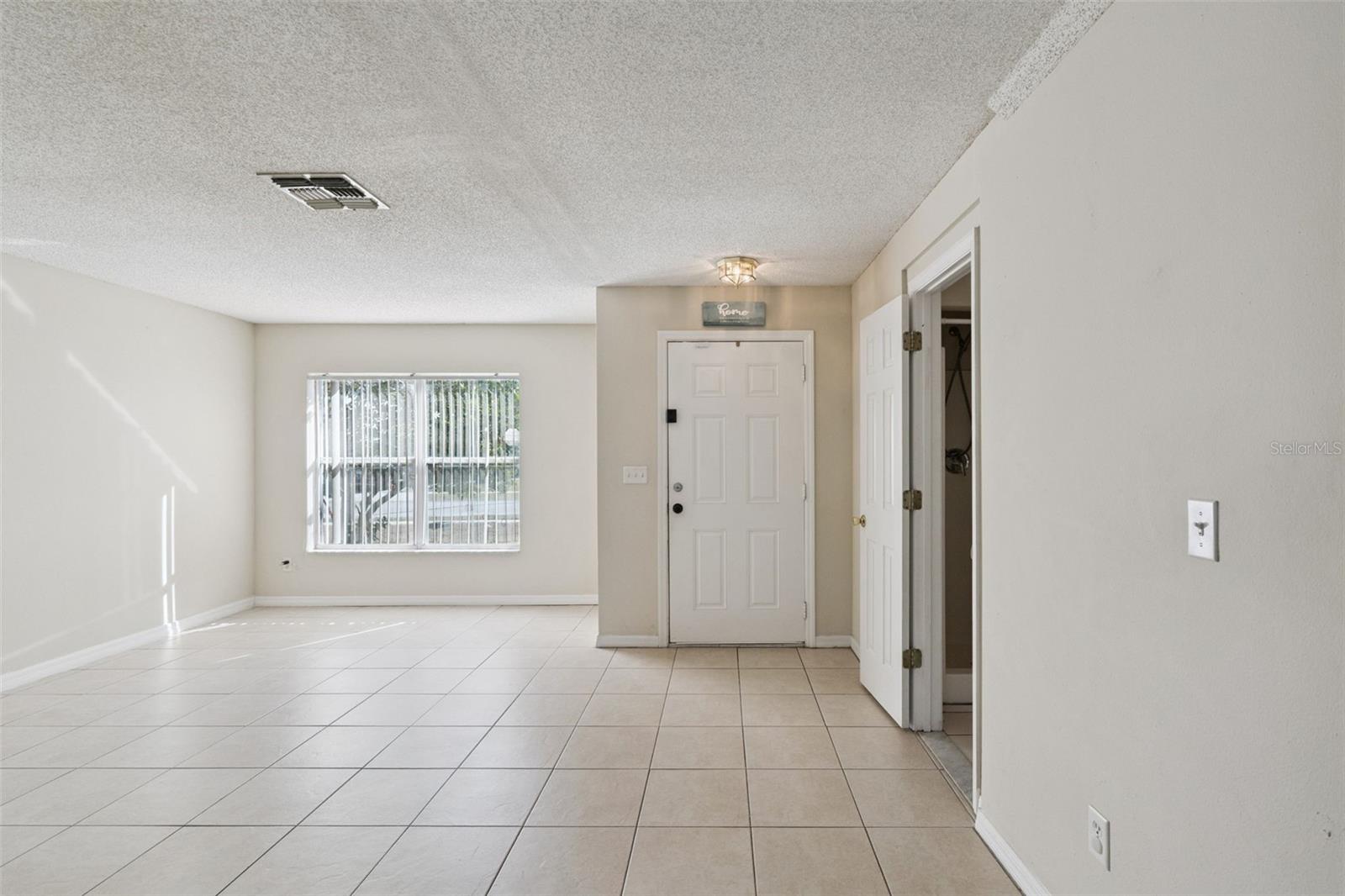 SUNRISE LAKES PH II SUB - Residential