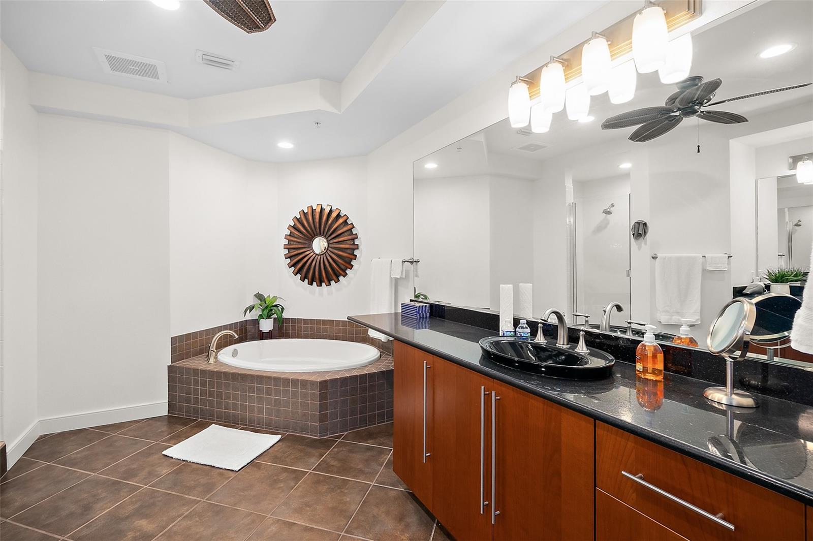OCEAN VISTAS CONDO - Residential