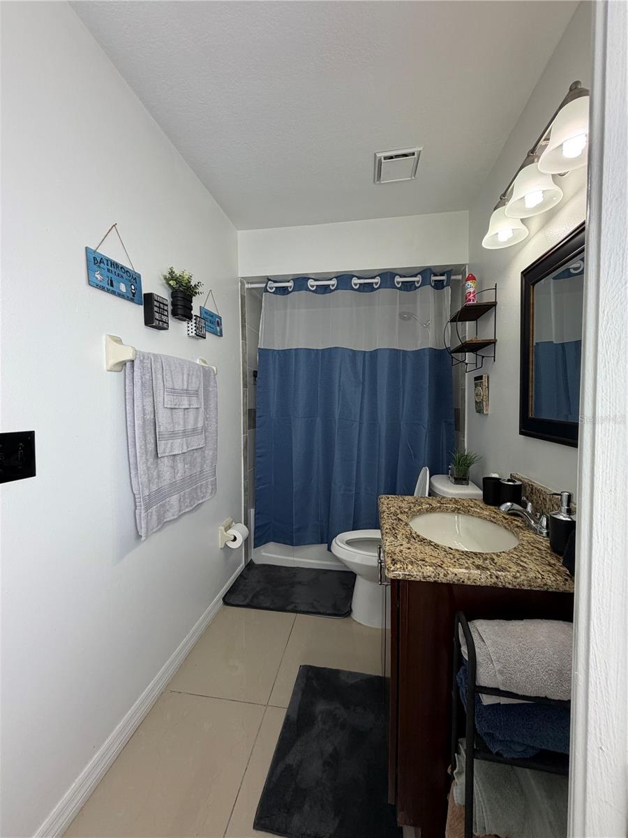 BVL LAKEPOINTE TWNHMS - Residential