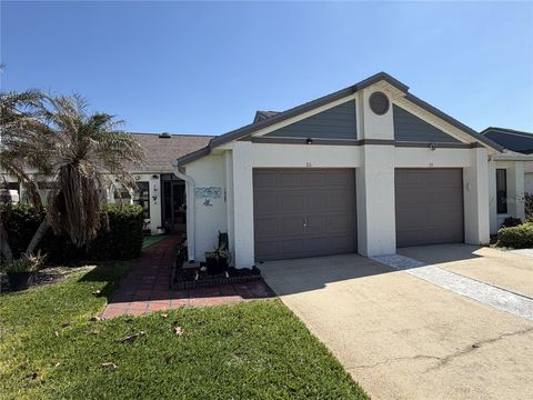 Photo of 36 Lakepointe Circle, Kissimmee, FL 34743 (MLS # S5147950)