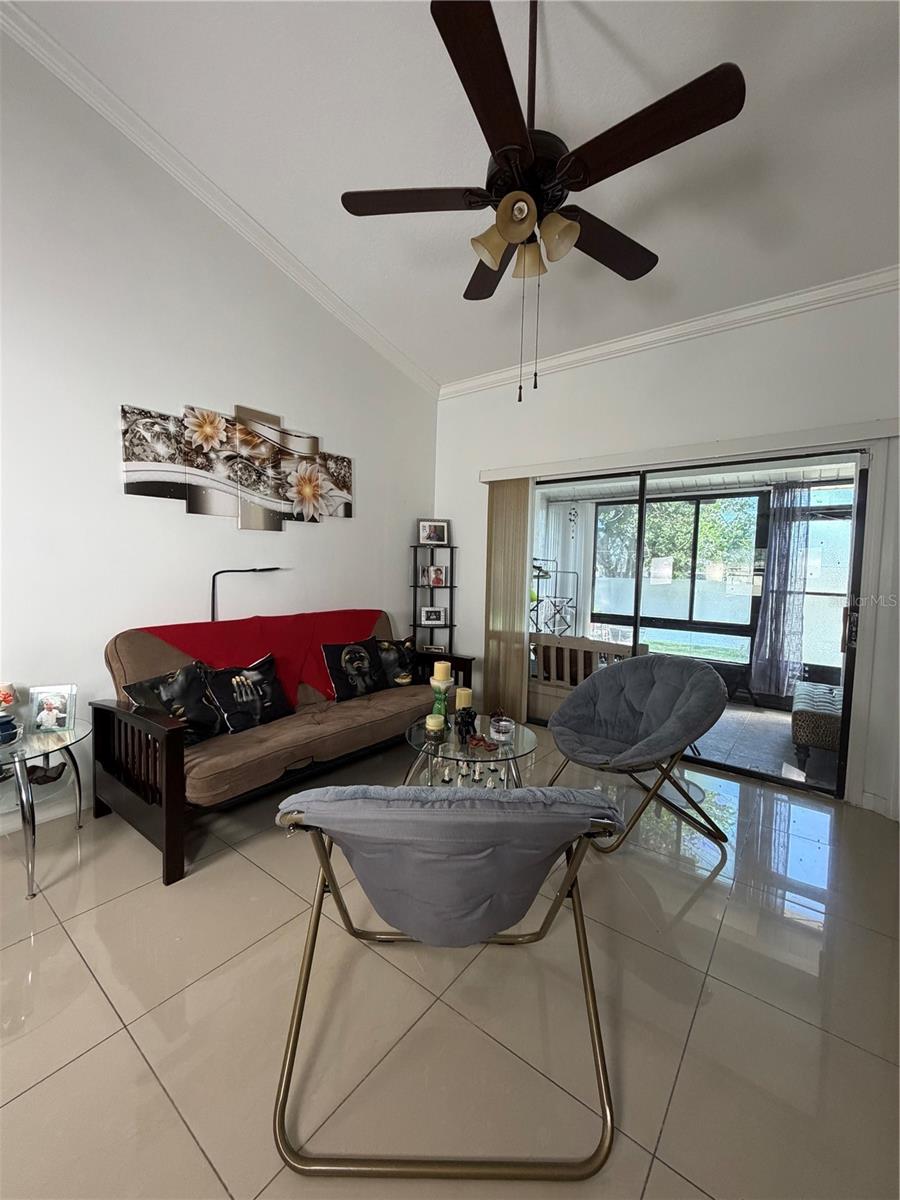 BVL LAKEPOINTE TWNHMS - Residential