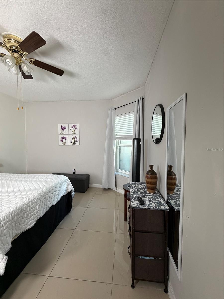 BVL LAKEPOINTE TWNHMS - Residential