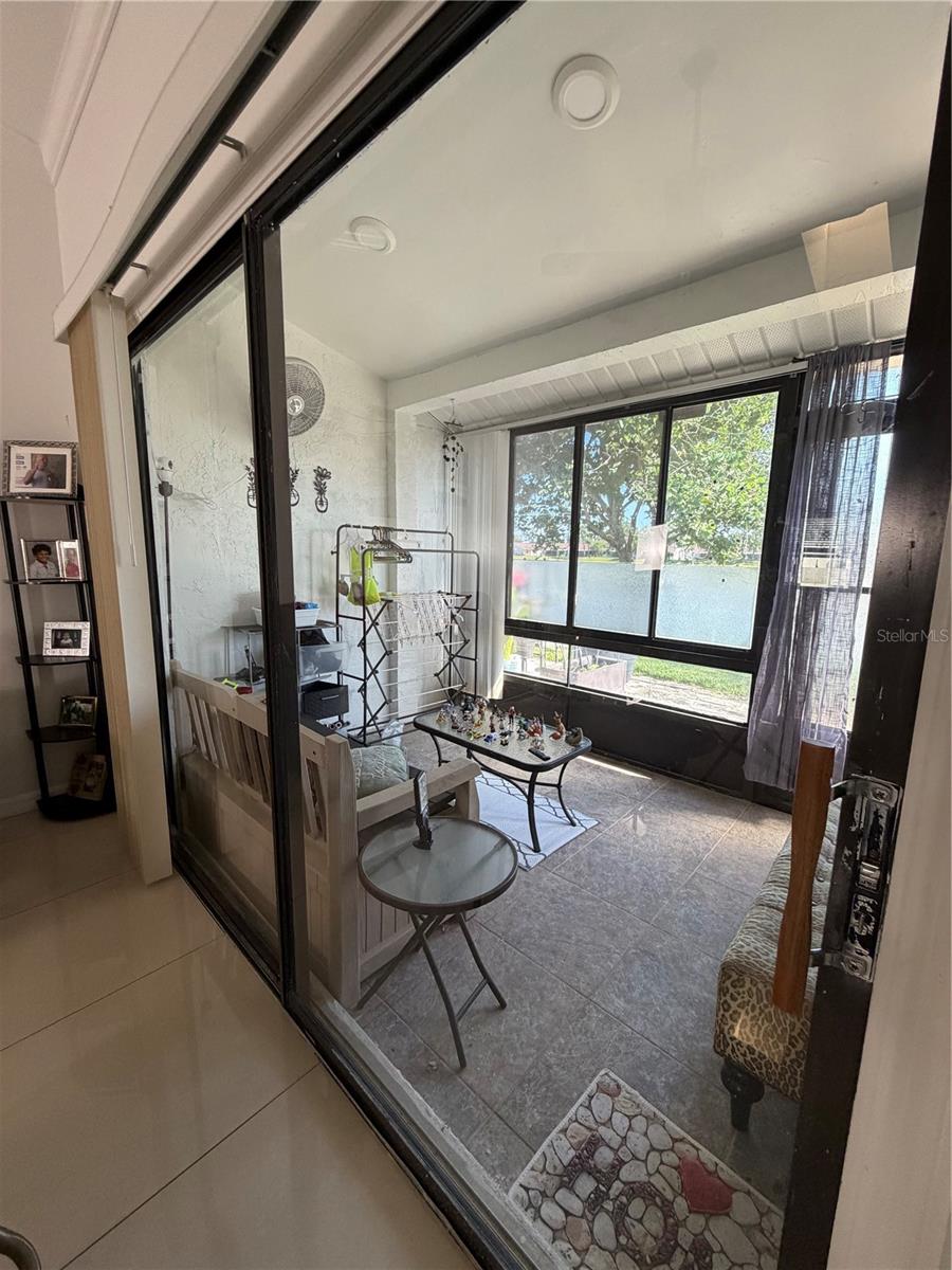 BVL LAKEPOINTE TWNHMS - Residential