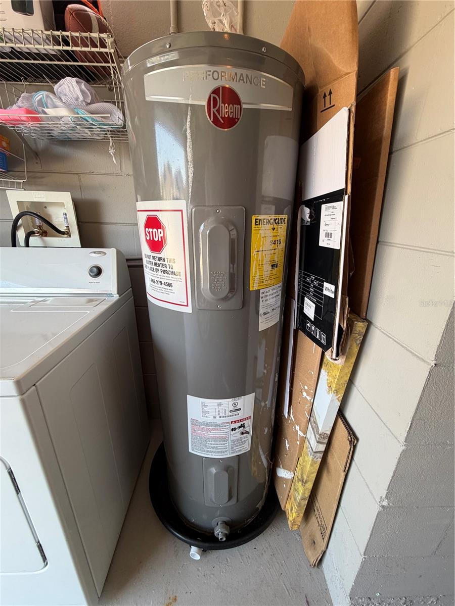 BVL LAKEPOINTE TWNHMS - Residential