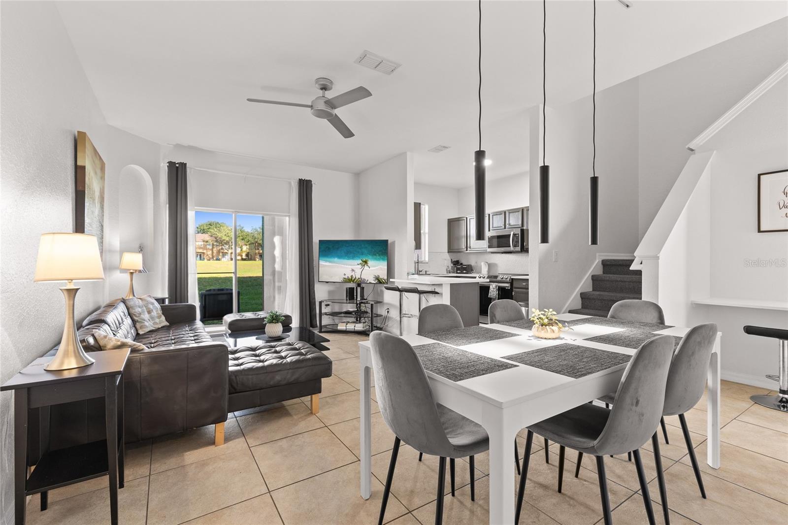 REGAL PALMS AT HIGHLAND RESERVE PH 4 - Residential