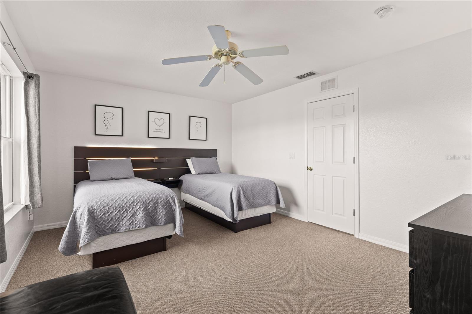 REGAL PALMS AT HIGHLAND RESERVE PH 4 - Residential