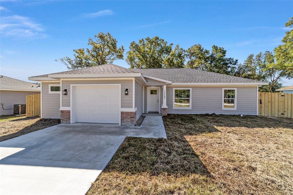 Photo of 13482 SW 106th Street, Dunnellon, FL 34432 (MLS # OM705160)