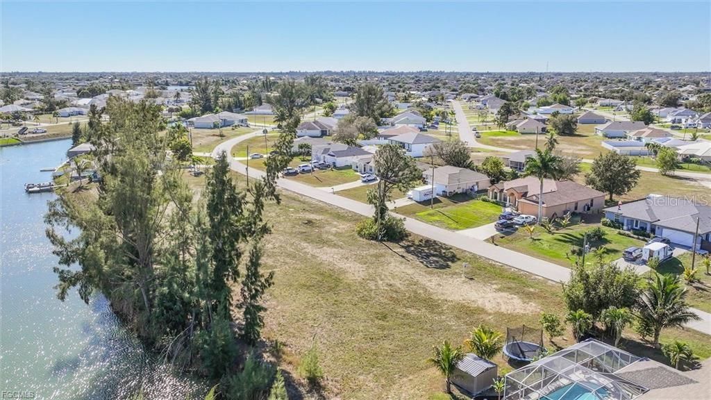 Photo of 1235 NW 20th Place, Cape Coral, FL 33993 (MLS # D6146005)