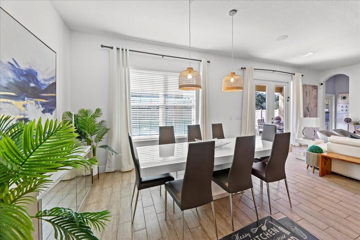 WINDERMERE TRLS PH 3A - Residential Lease