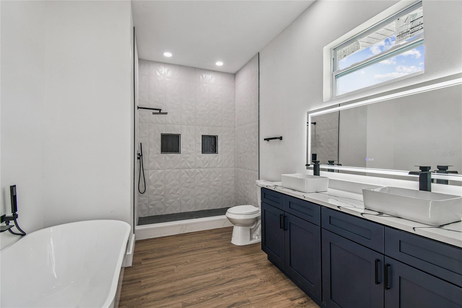 SPRING HILL UNIT 6 BLK 269 LOT 6 ORB 287 PG 597 - Residential