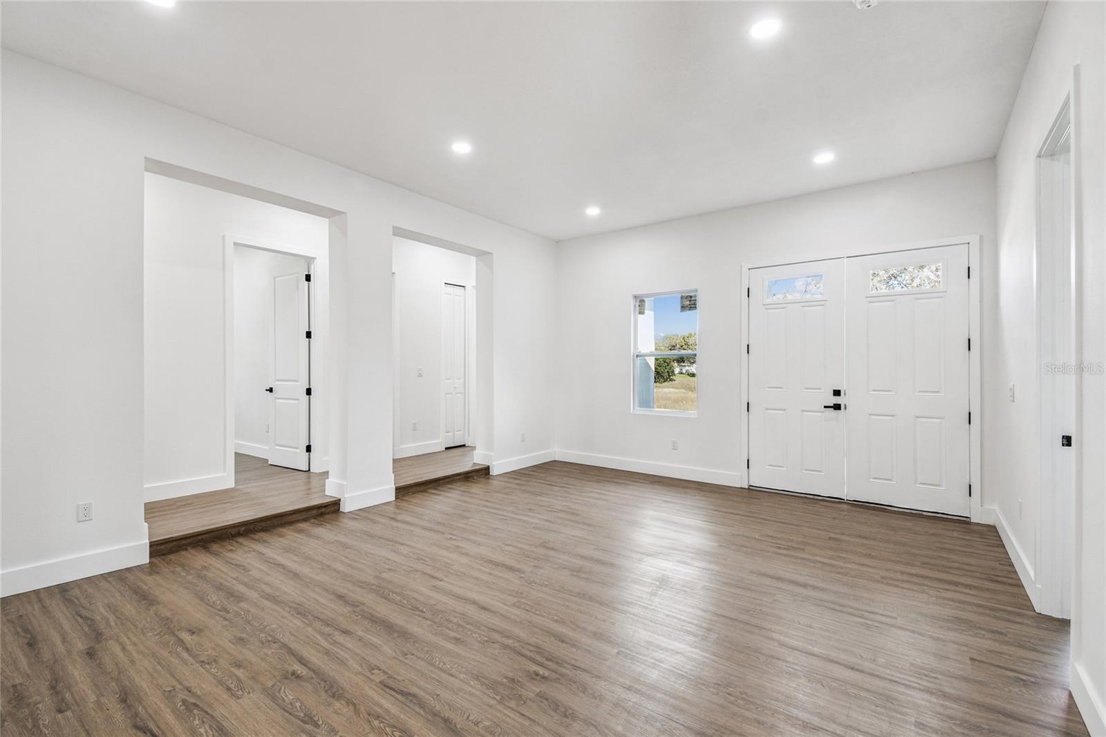 SPRING HILL UNIT 6 BLK 269 LOT 6 ORB 287 PG 597 - Residential