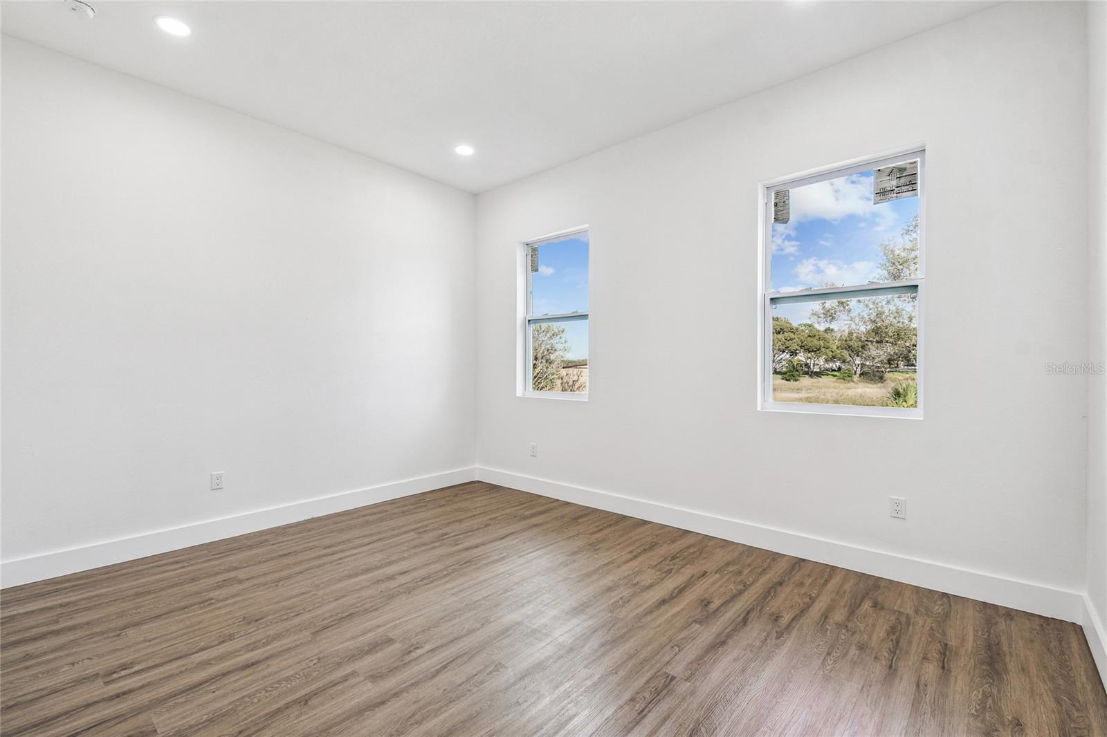 SPRING HILL UNIT 6 BLK 269 LOT 6 ORB 287 PG 597 - Residential