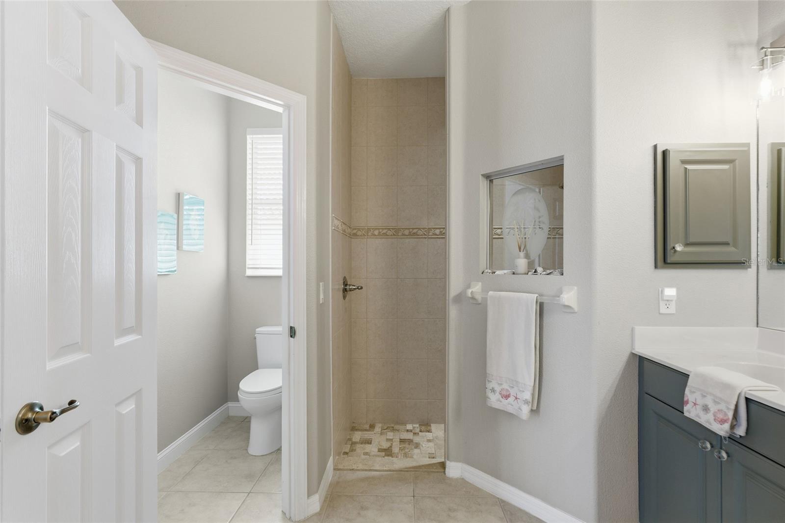 CAPE HAZE WINDWARD - Residential