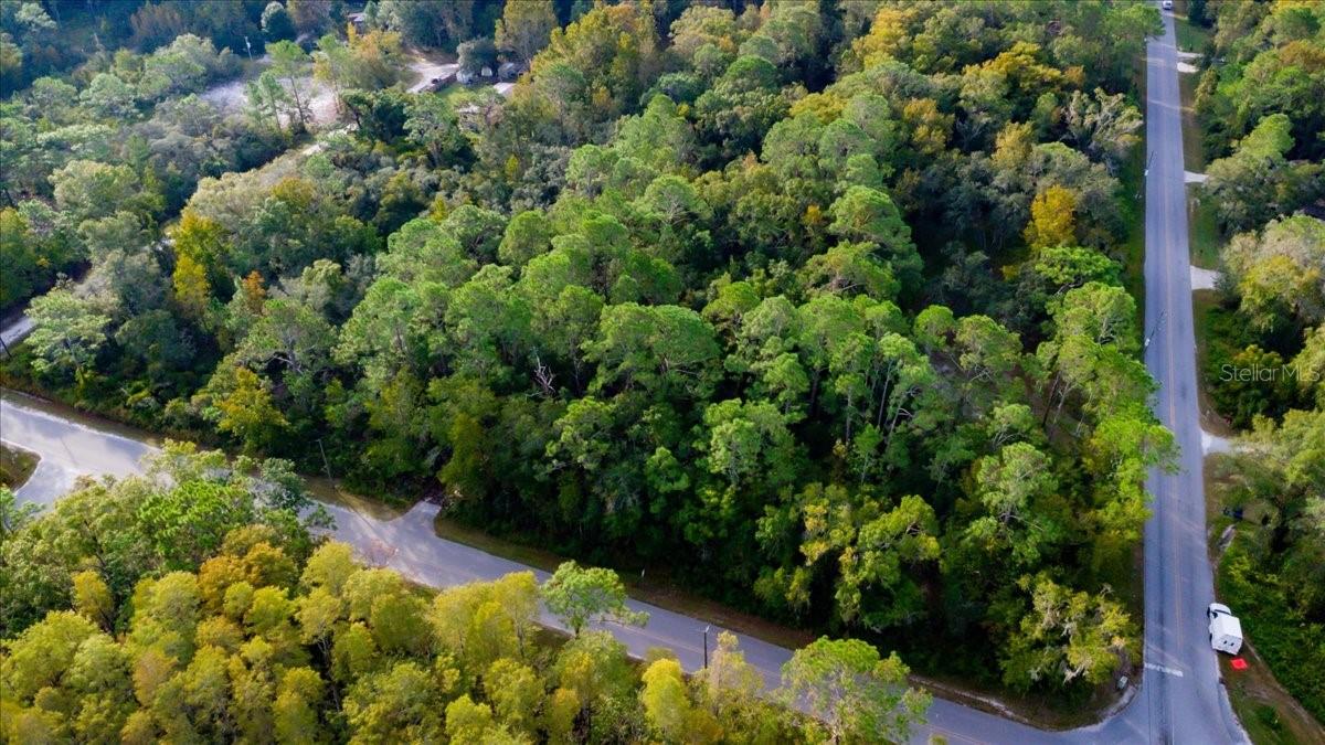 MOON LAKE ESTATES - Land