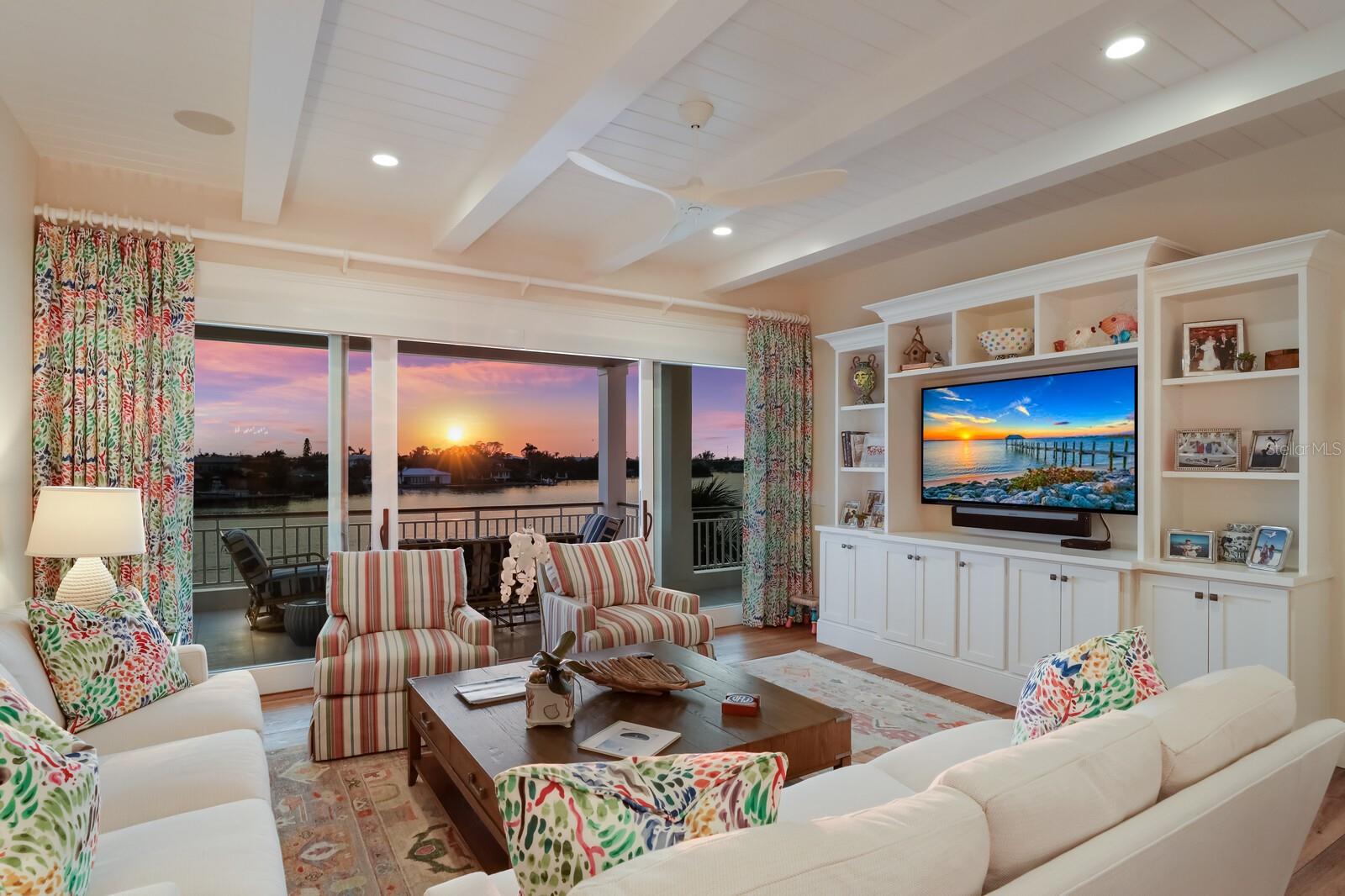 NORTH POINT HARBOUR UNIT TWO - Residential