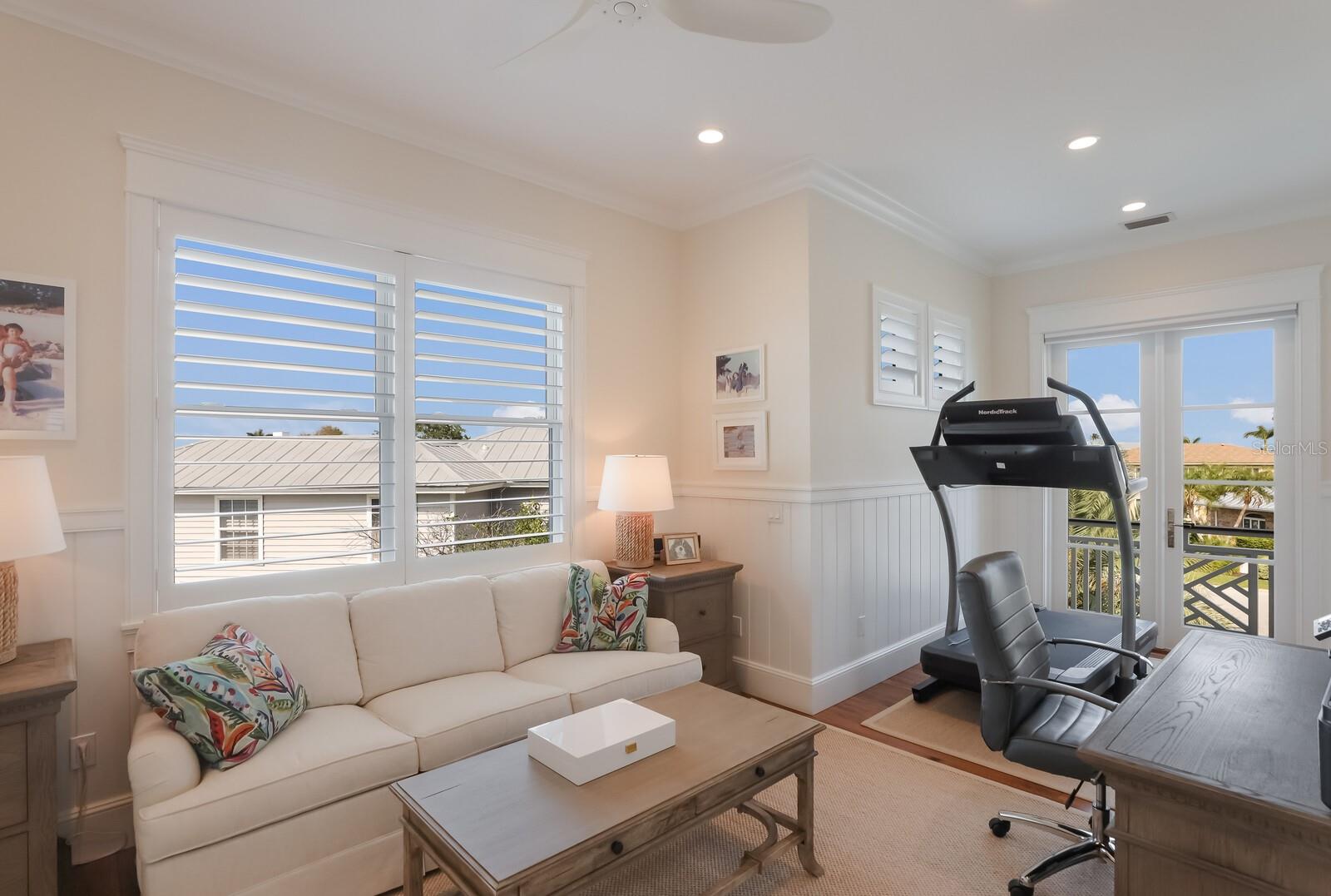 NORTH POINT HARBOUR UNIT TWO - Residential