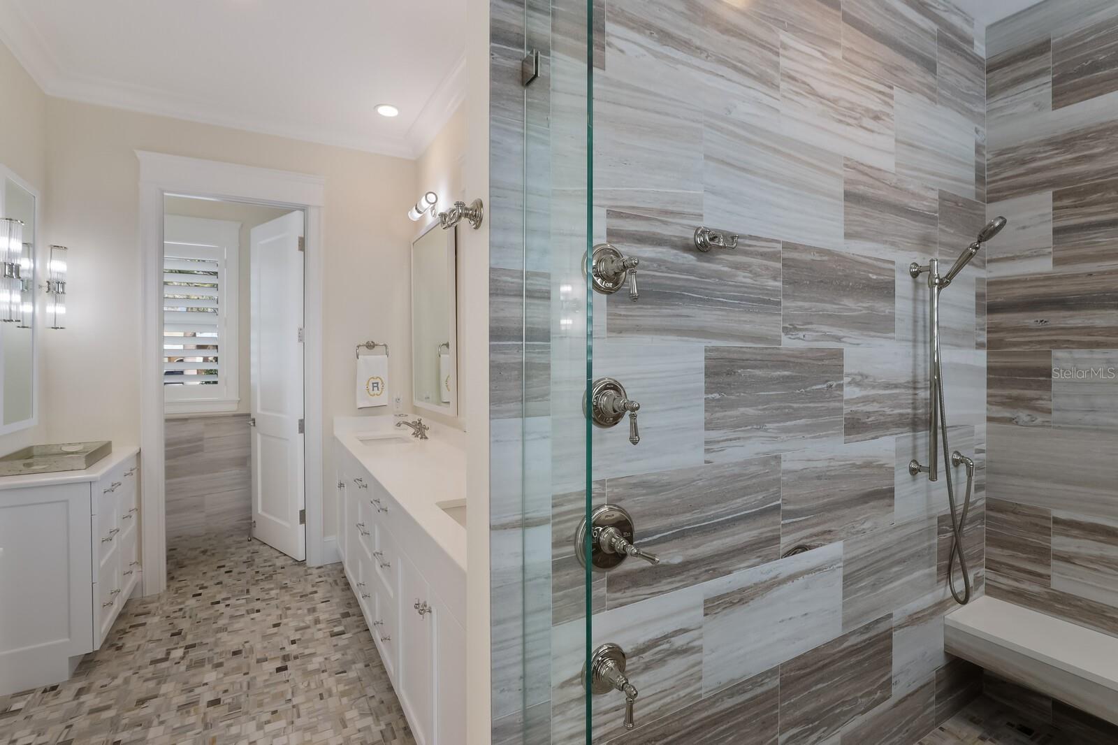 NORTH POINT HARBOUR UNIT TWO - Residential