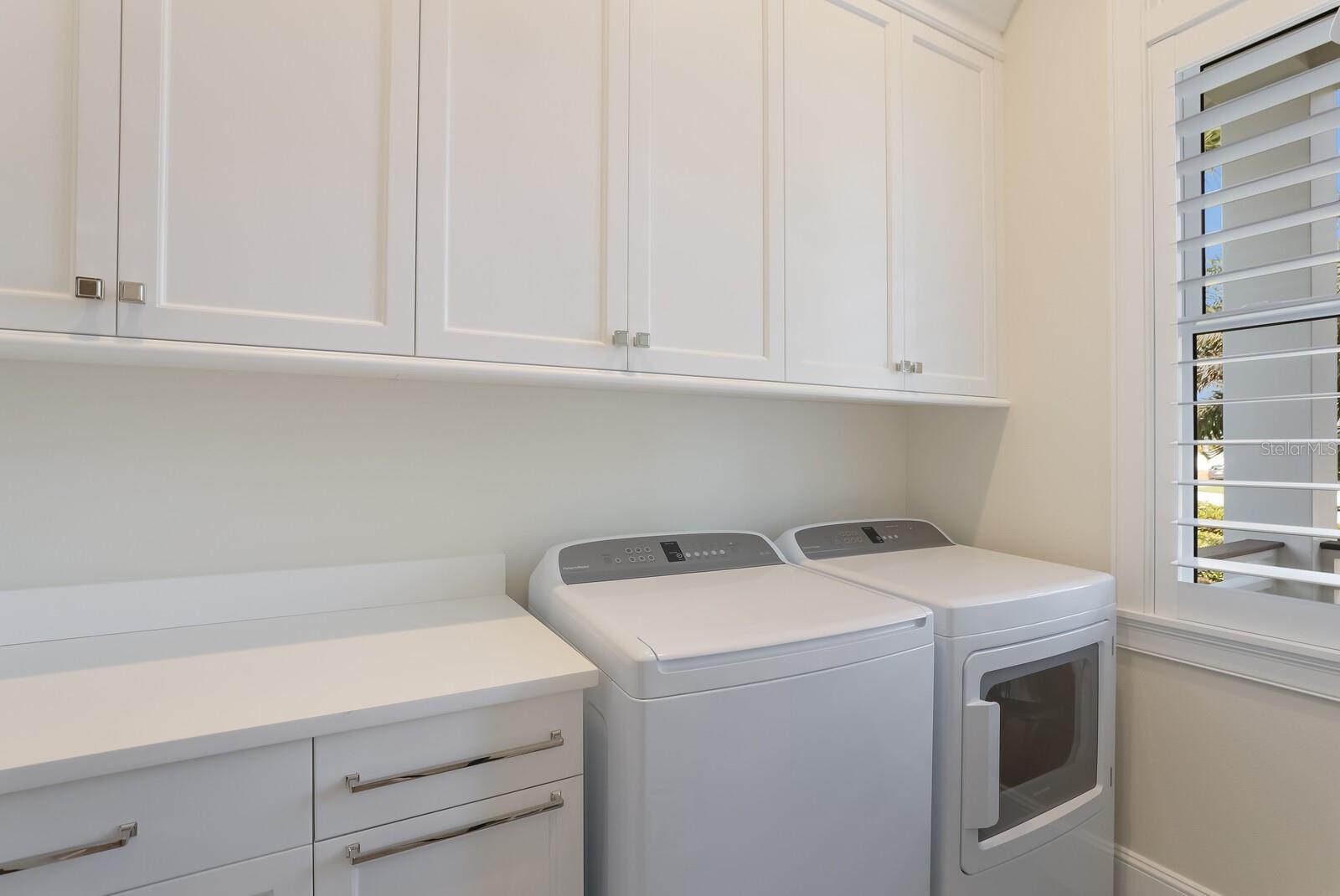 NORTH POINT HARBOUR UNIT TWO - Residential