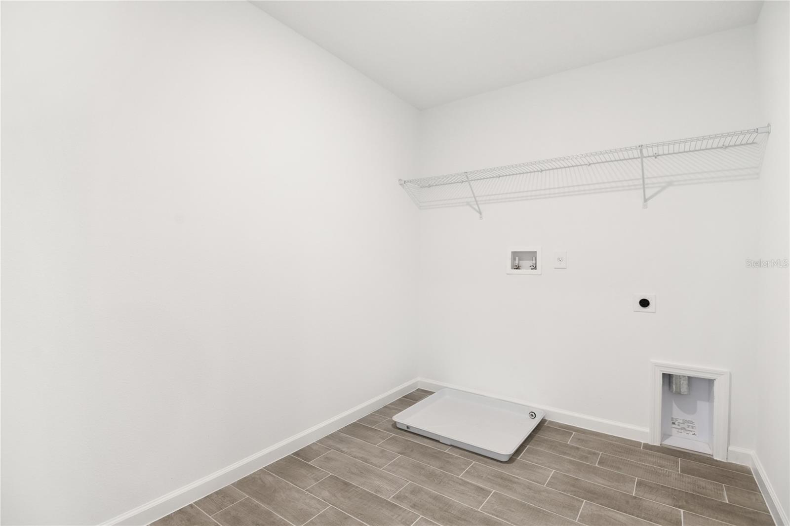 SEASONS AT SCENIC TERRACE - Residential