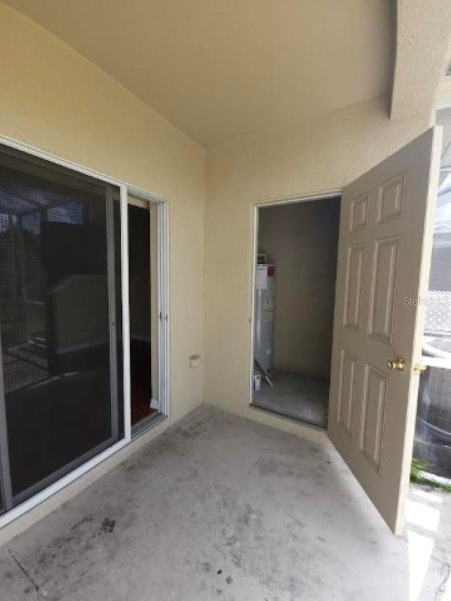 LONE STAR TWNHMS - Residential Lease