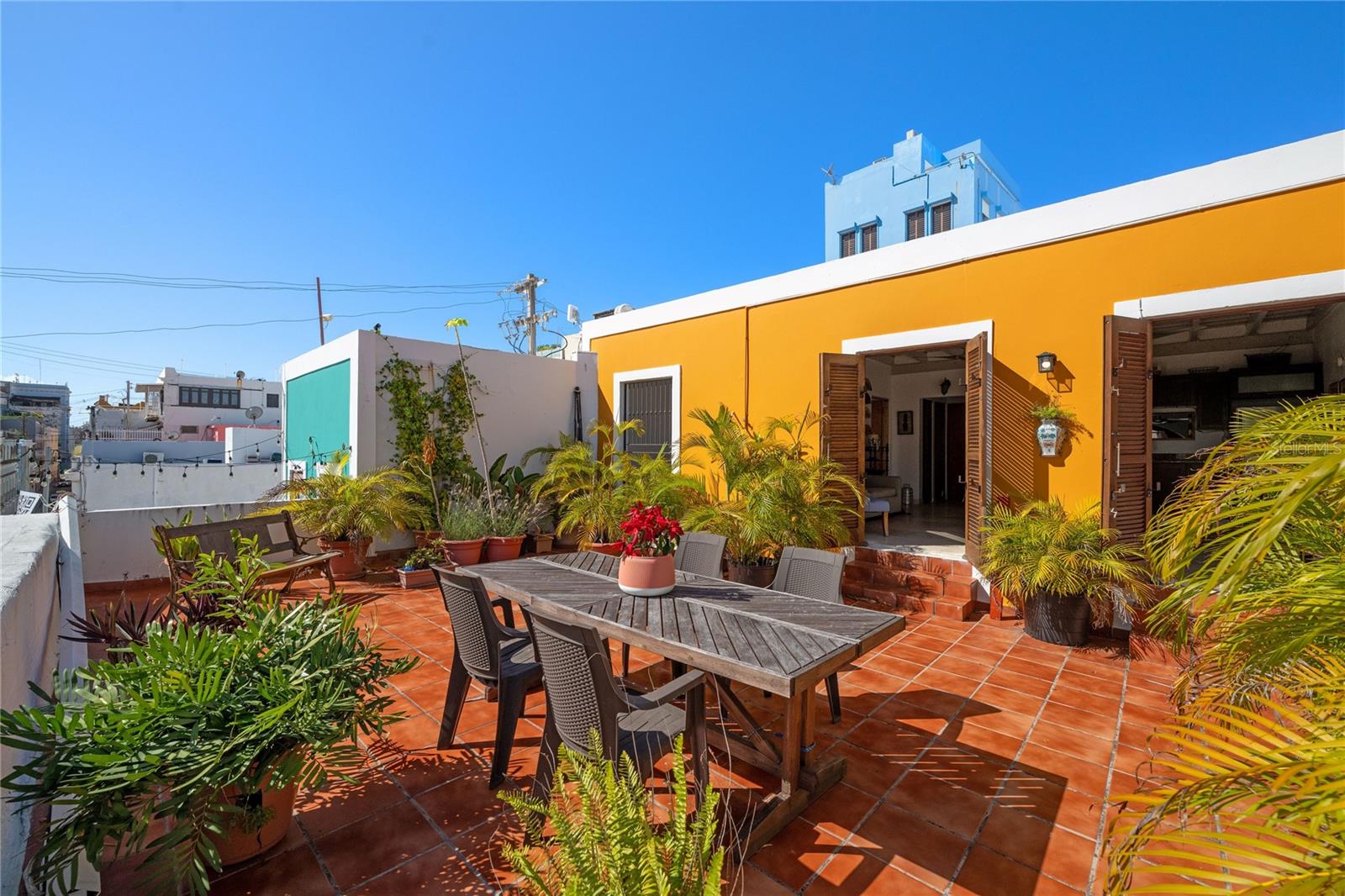 CONDOMINIO LUNA - Residential