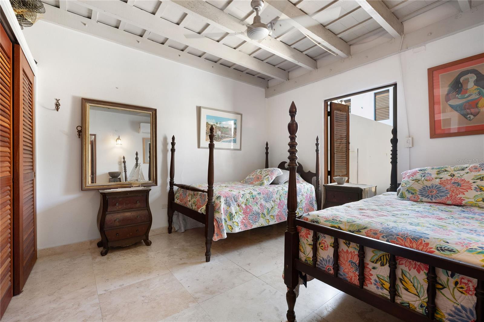 CONDOMINIO LUNA - Residential