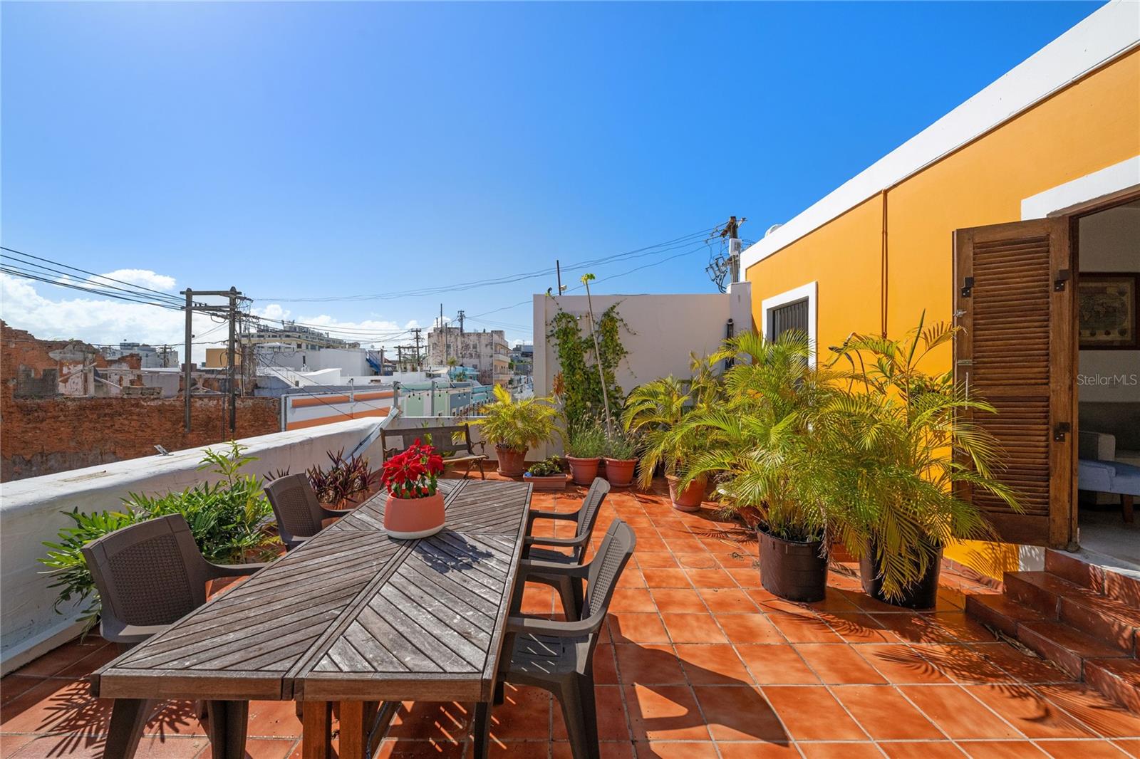 CONDOMINIO LUNA - Residential