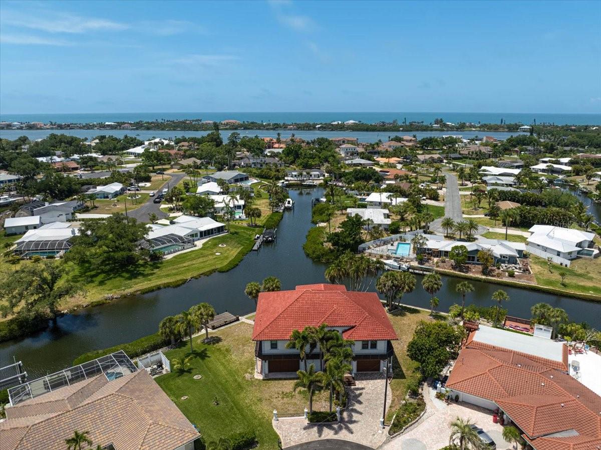 SORRENTO SHORES - Residential