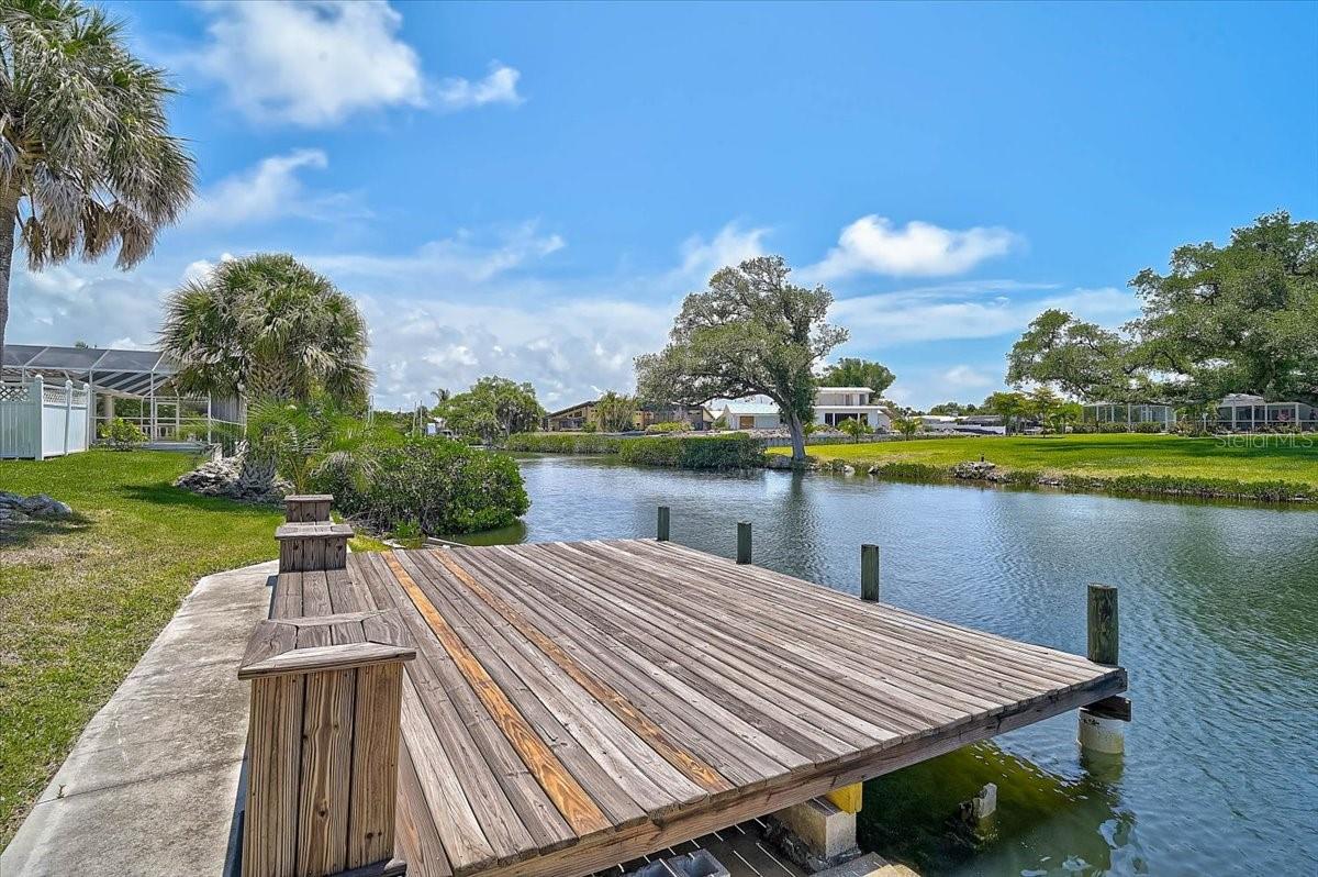 SORRENTO SHORES - Residential