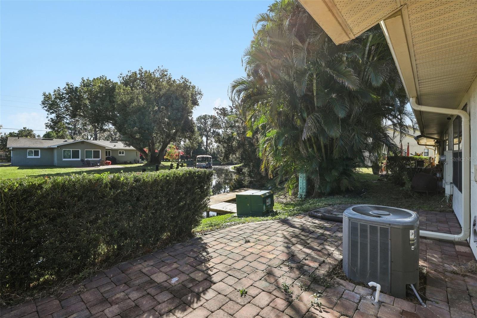 TAVARES CYPRESS COVE CONDO - Residential