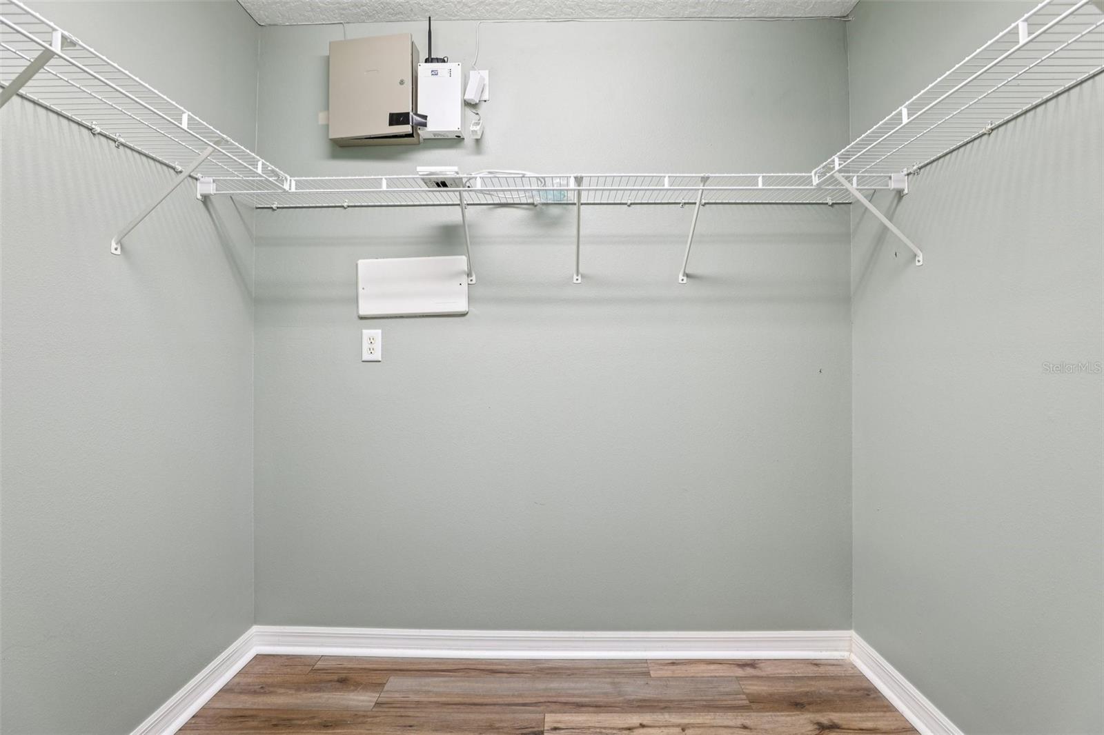 TAVARES CYPRESS COVE CONDO - Residential