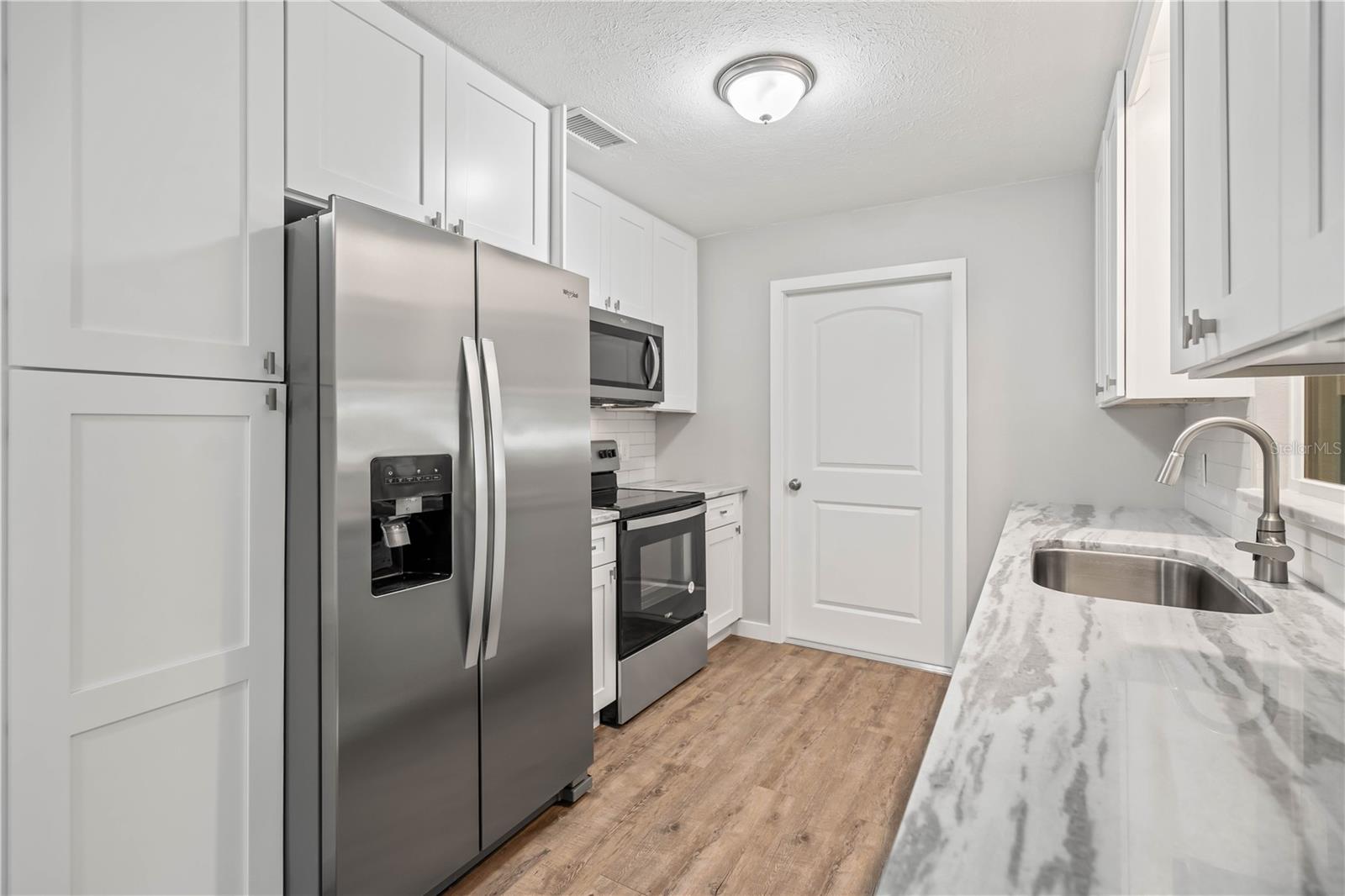 MEADOW VIEW - Residential