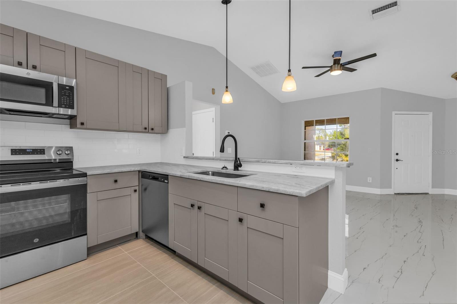 PORT CHARLOTTE SUB 18 - Residential