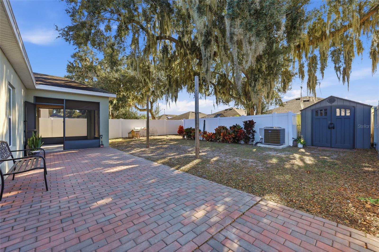 OVERLOOK RESERVE - Residential