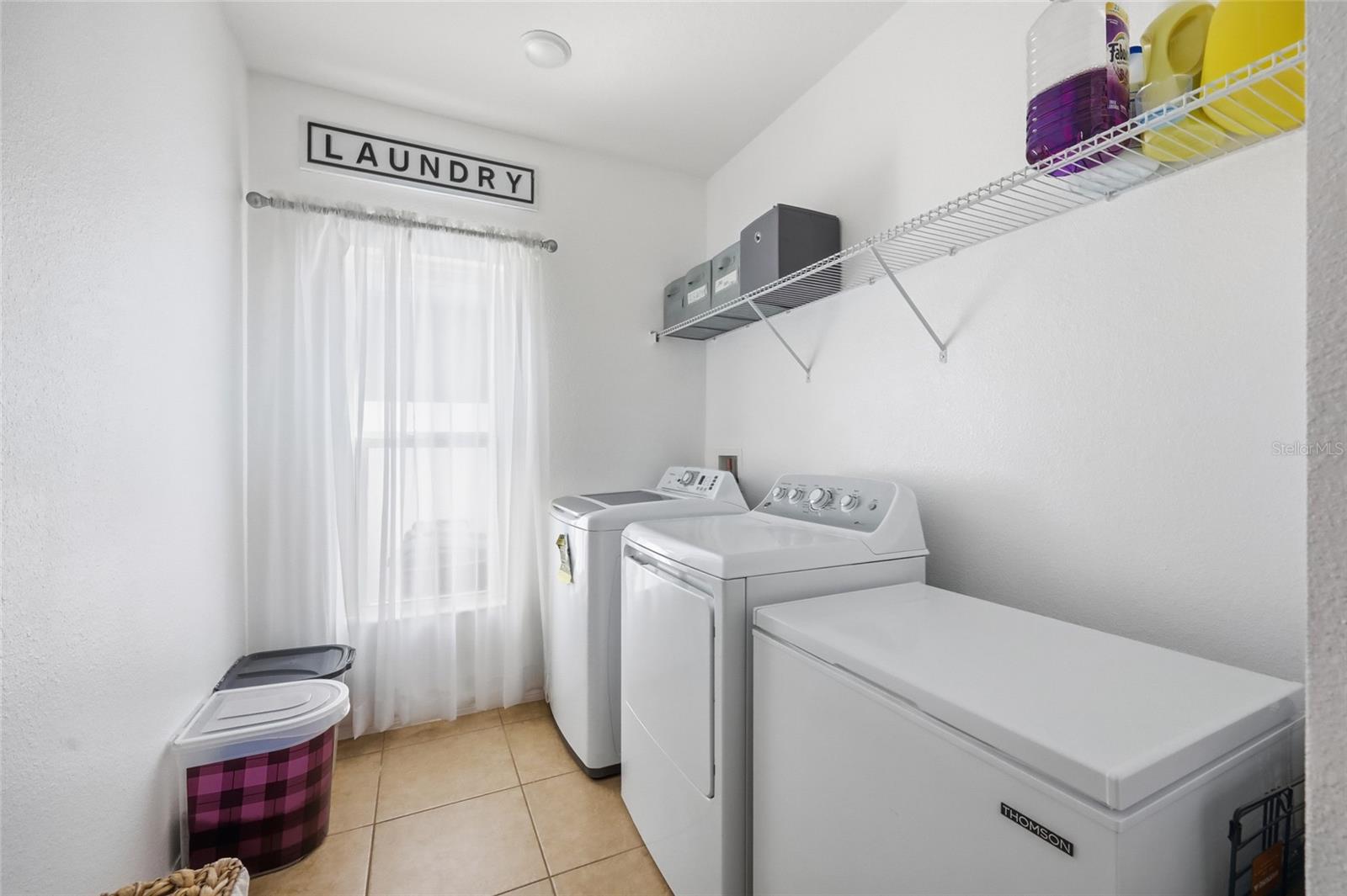 OVERLOOK RESERVE - Residential