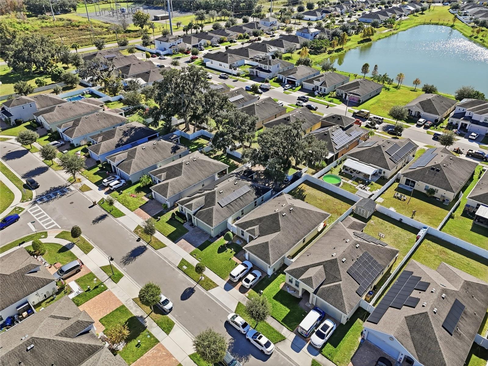 OVERLOOK RESERVE - Residential