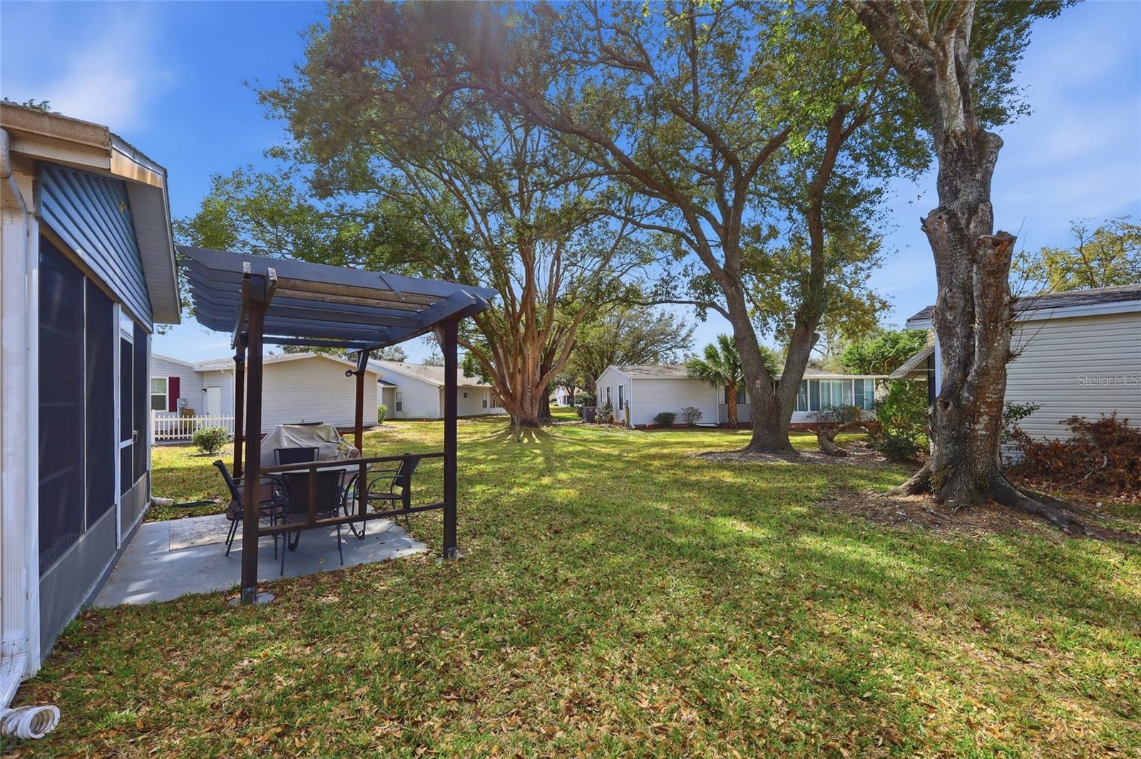 PLANTATION AT LEESBURG CASA DEL LAGO - Residential