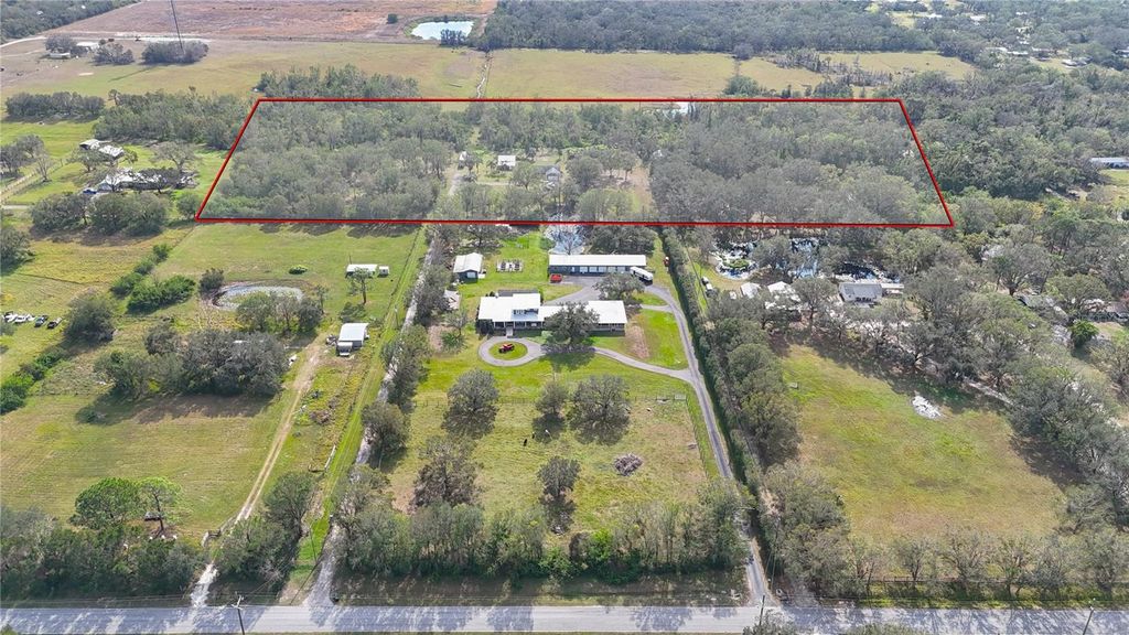 Photo of 16678 Waterline Rd, Bradenton, FL 34212 (MLS # A4661771)