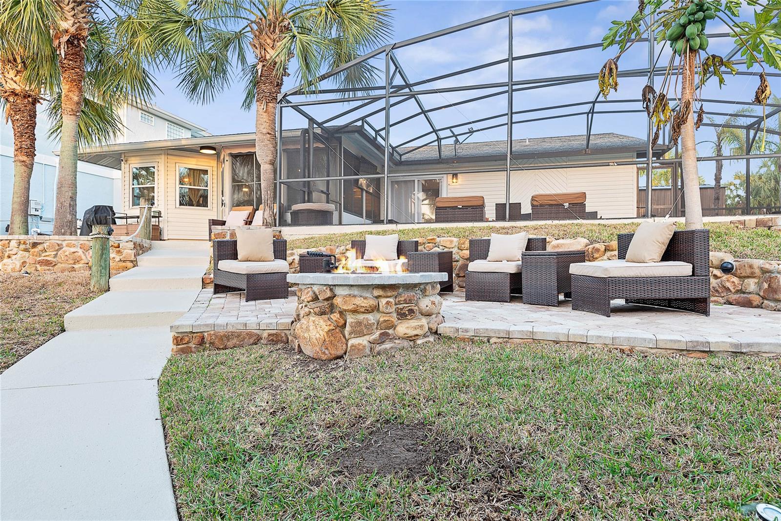 PALM HARBOR - Residential