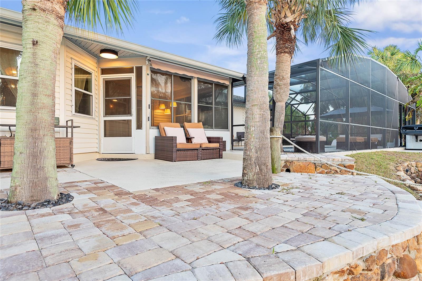 PALM HARBOR - Residential