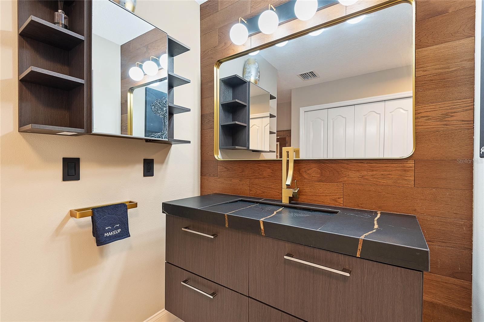 PALM HARBOR - Residential