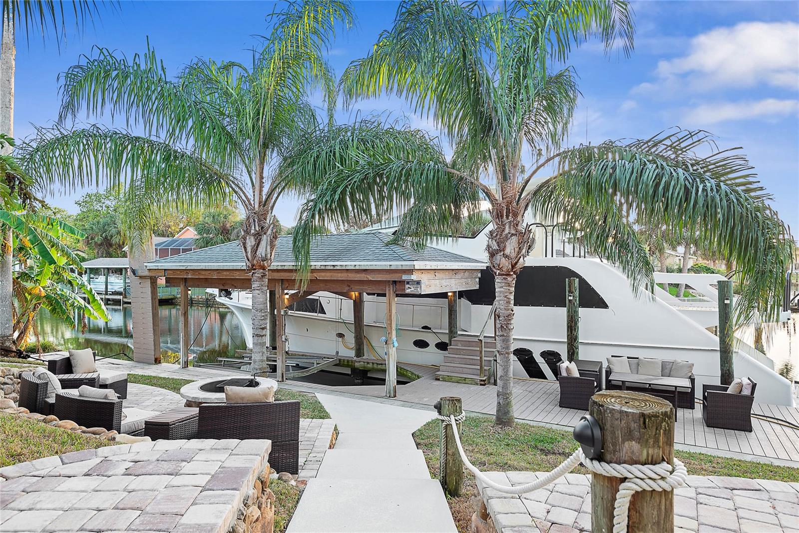 PALM HARBOR - Residential