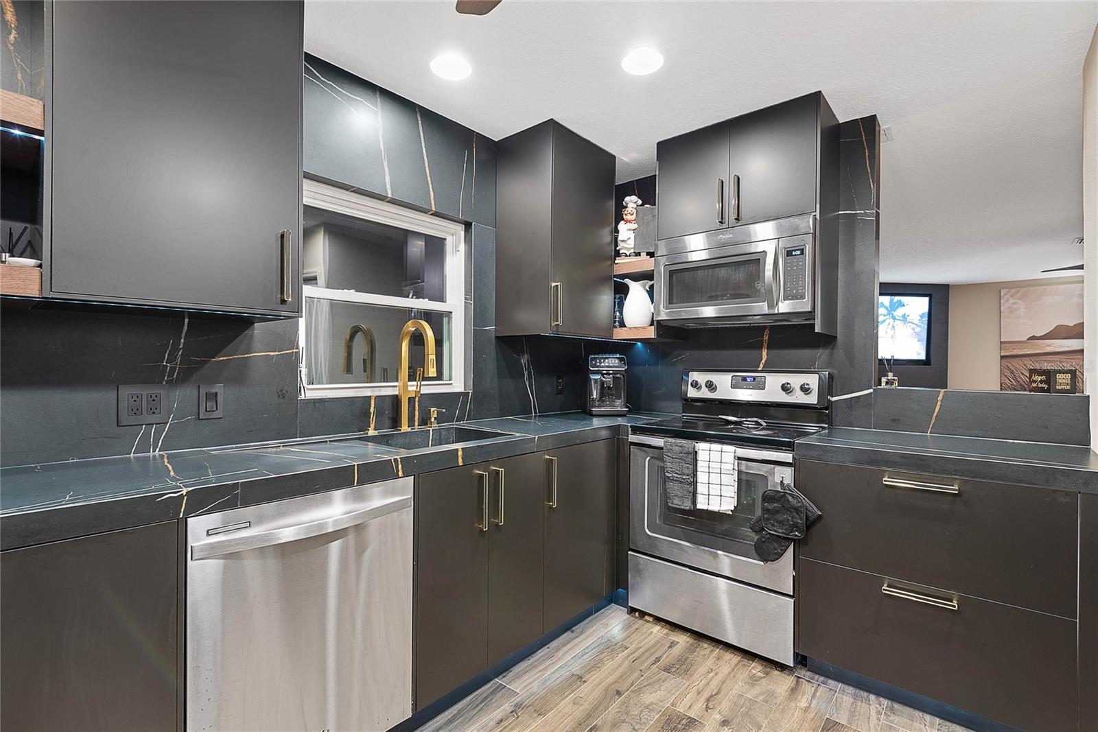 PALM HARBOR - Residential